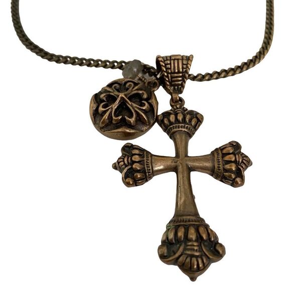 Fashionable Boho Statement Necklace with Cross in Vintage Tone - Picture 2 of 4